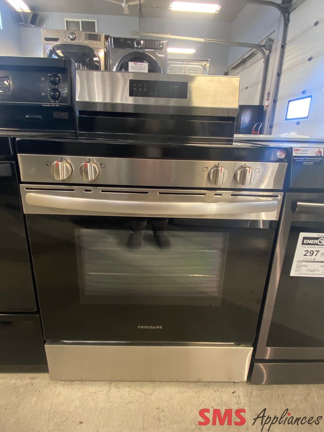 Open Box - Scratch & Dent - Frigidaire 30" Glass Top Stove FCRE308CAS