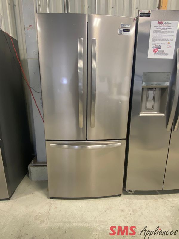 Open Box - Scratch & Dent - Frigidaire 32 Open Box - Scratch & Dent - Frigidaire 32" French Door Refrigerator FRFG1723AV