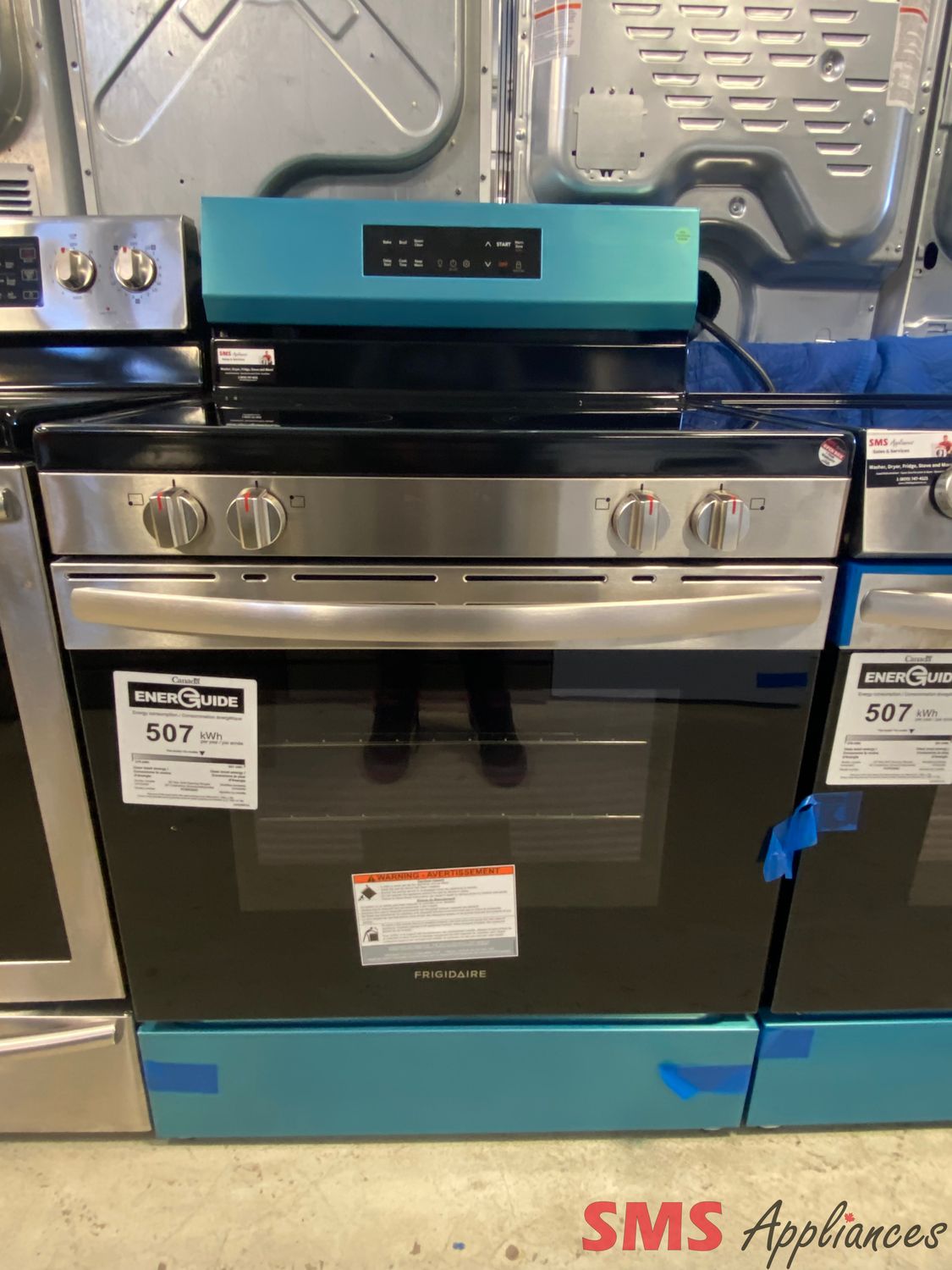 Open Box - Frigidaire 30" Glass Top Stove FCRE306CAS