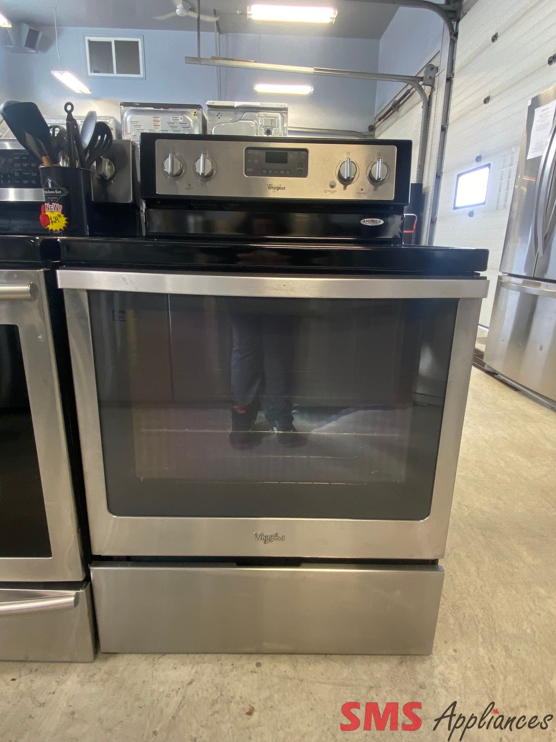 Whirlpool 30" Glass Top Stove YWE540H0ES