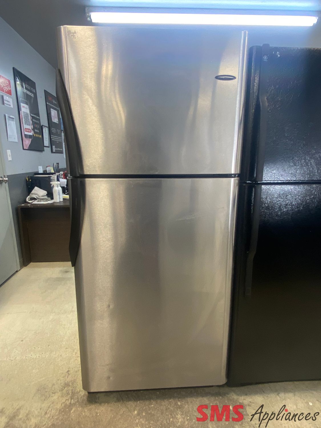 Frigidaire 30" Top Mount Refrigerator FRT21P6CSB