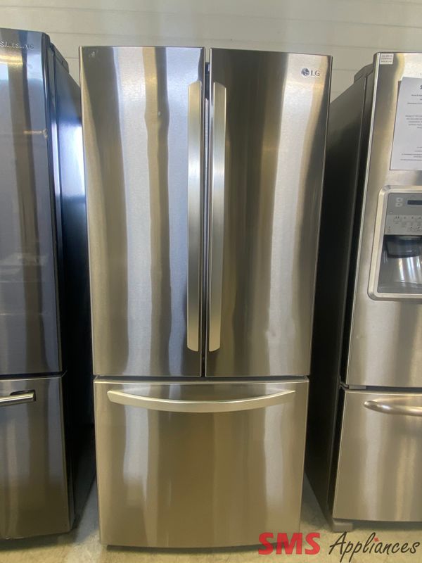LG 30" French Door Refrigerator LRFNS2200S