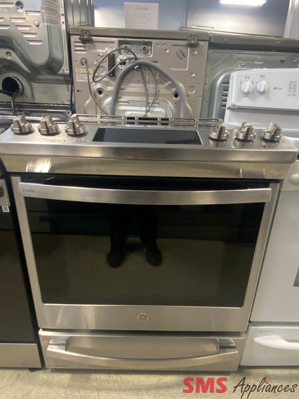 GE 30 GE 30" Glass Top Stove PCS940SM4SS