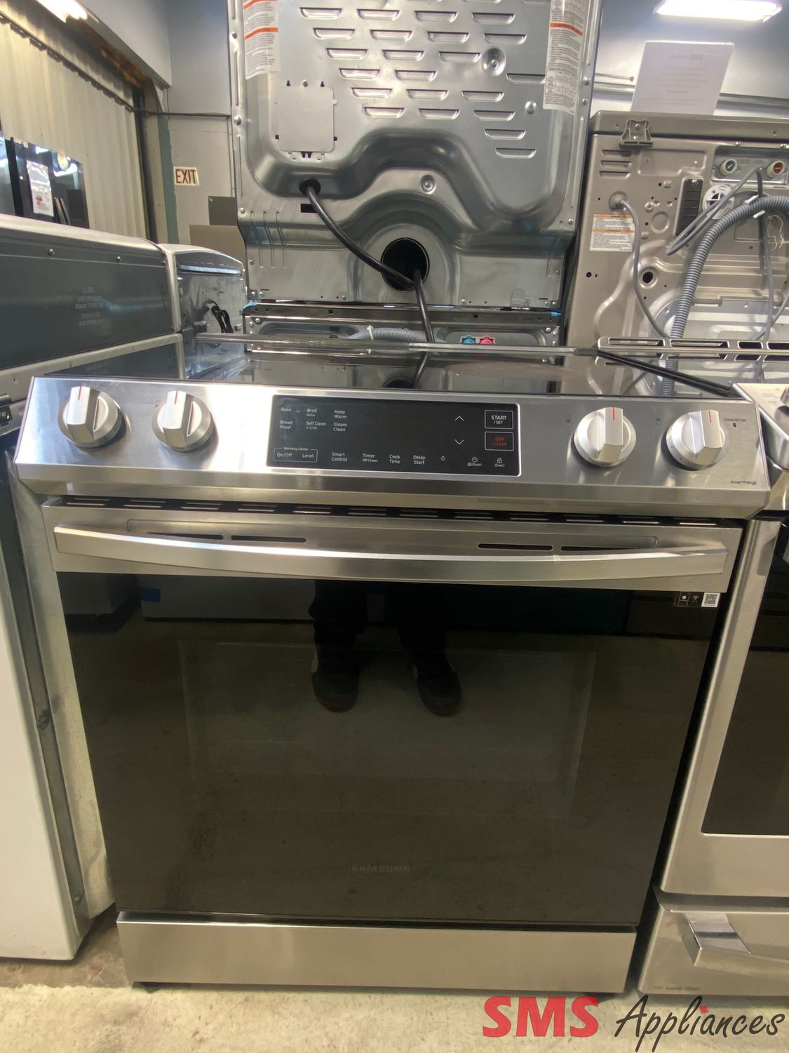 Samsung 30" Glass Top Stove NE63T8111SS