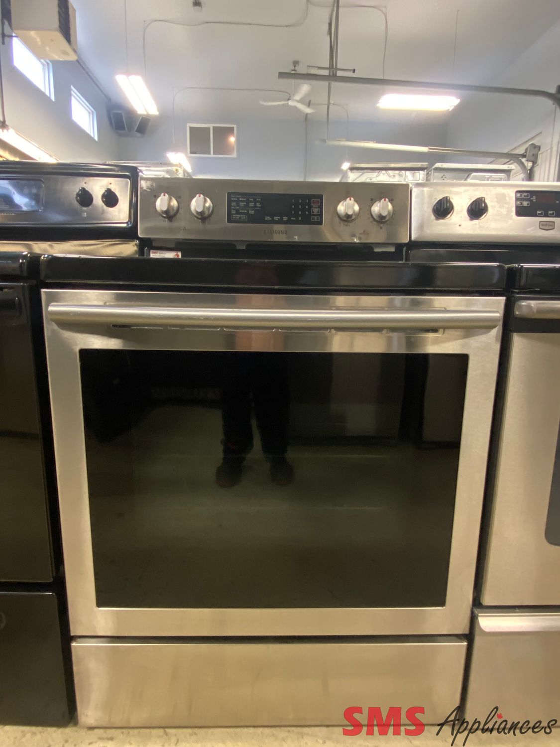 Samsung 30" Glass Top Stove NE59J7630SS