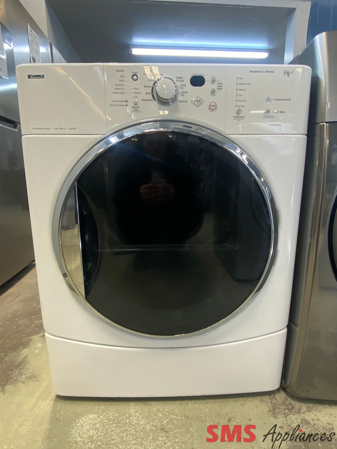 Kenmore 27" Front Load Dryer 110. C87561602