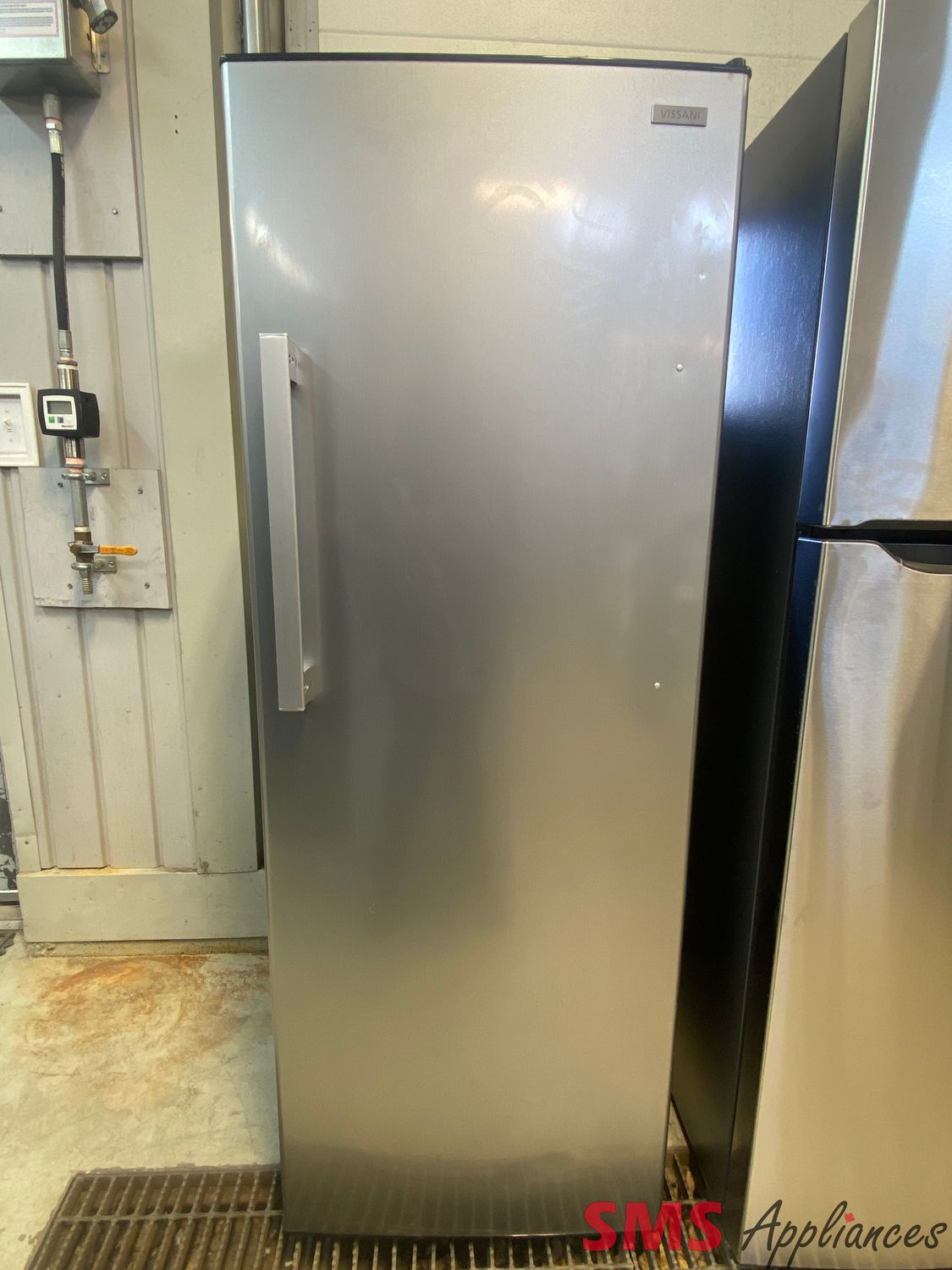 Vassani 24" Convertible Upright Freezer / Fridge HVUF11SLF