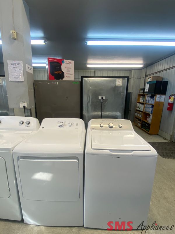 GE Washer and Dryer Set GTW331BMRWS / GTD40EBMK0WW