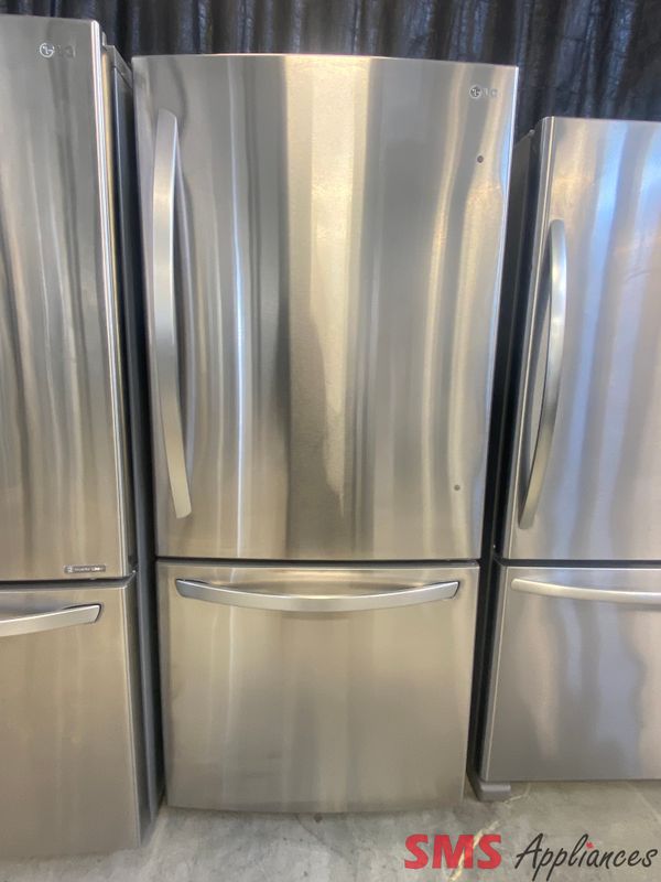 LG 30" Bottom Mount Refrigerator LDC22370ST
