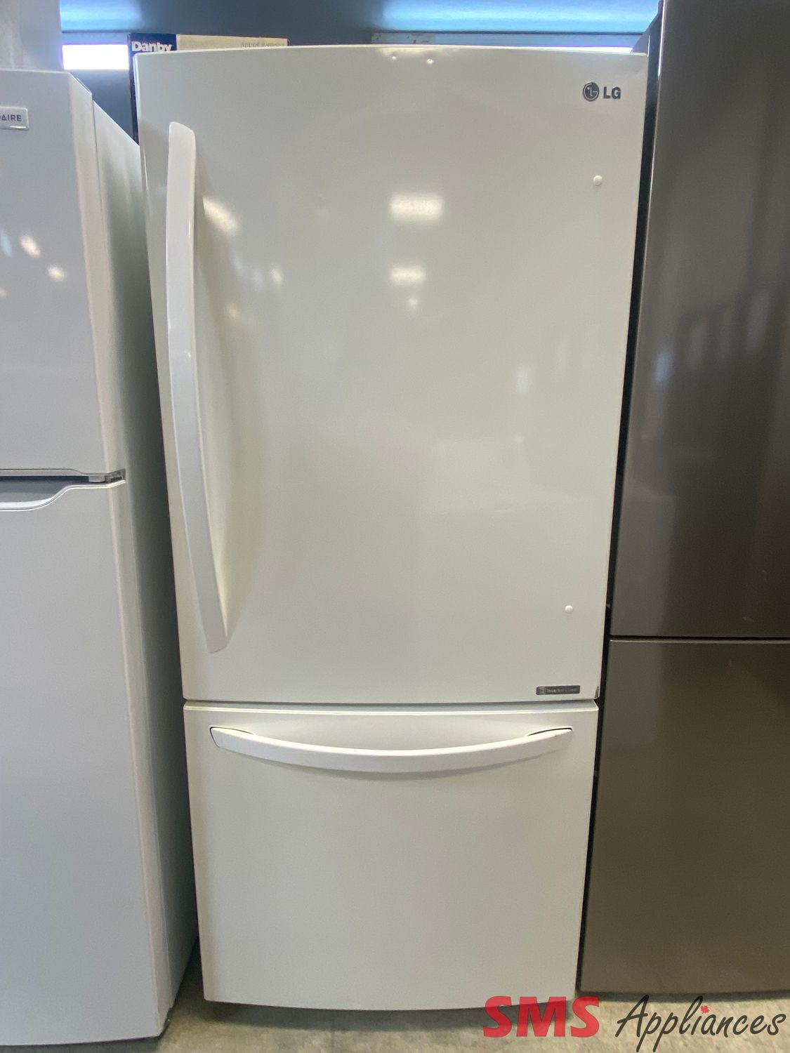 LG 33" Bottom Mount Refrigerator LDC2230SW