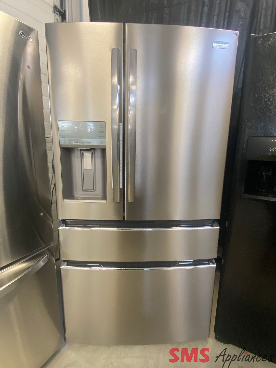 Open Box - Scratch & Dent - Frigidaire Gallery 36" French Door Refrigerator GRMC2273CF