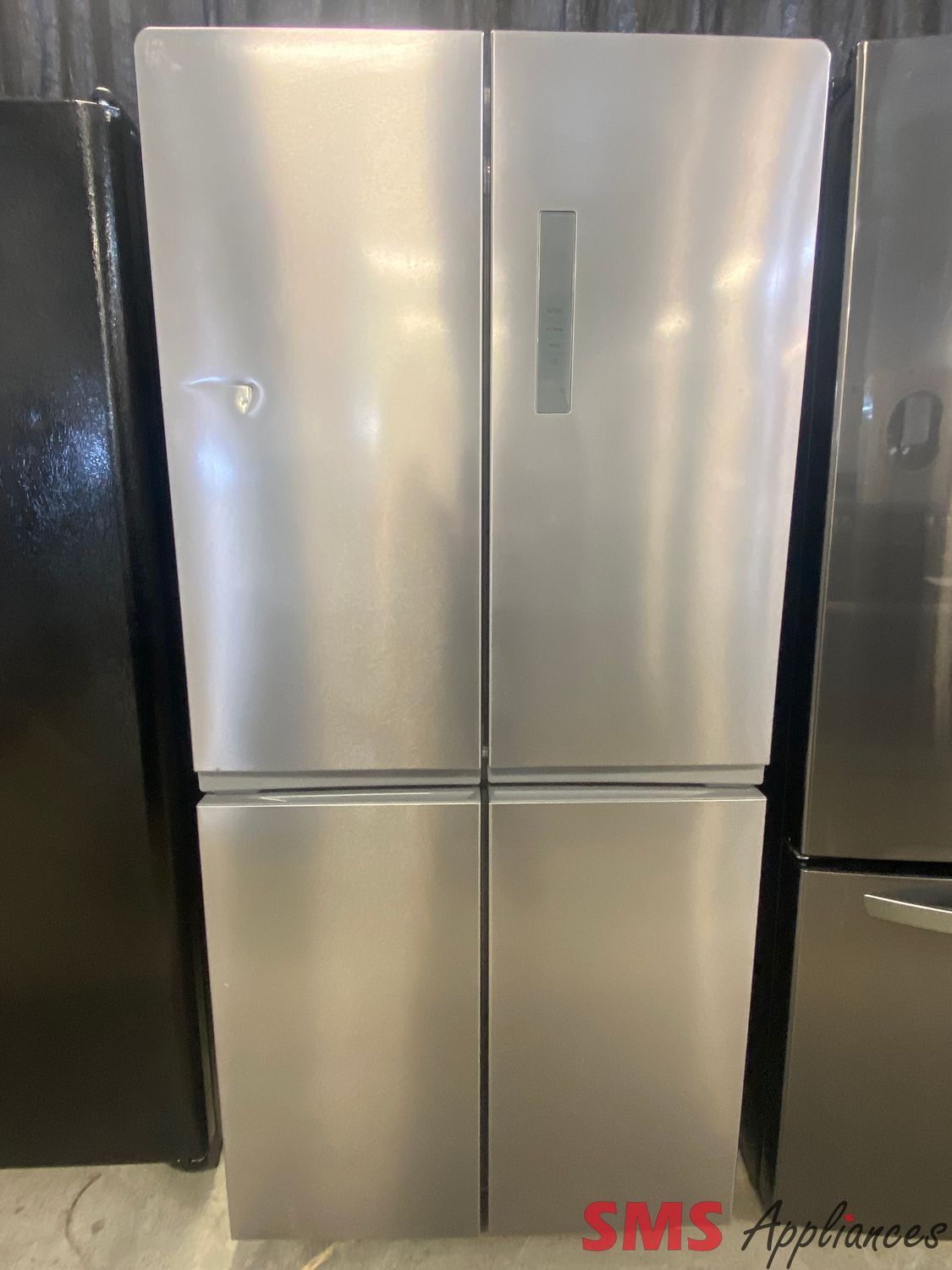 Frigidaire 33" French Door Refrigerator FFBN1721TV