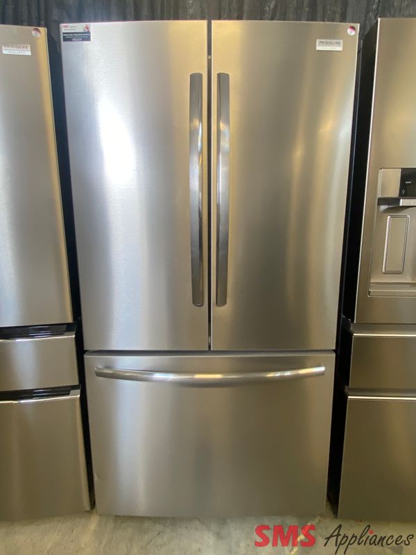 Open Box - Scratch & Dent - Frigidaire Gallery 36 Open Box - Scratch & Dent - Frigidaire Gallery 36" French Door Refrigerator GRFN2853AF