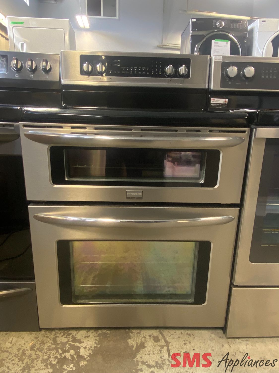 Frigidaire Gallery 30" Glass Tp Stove CGEF304DKF
