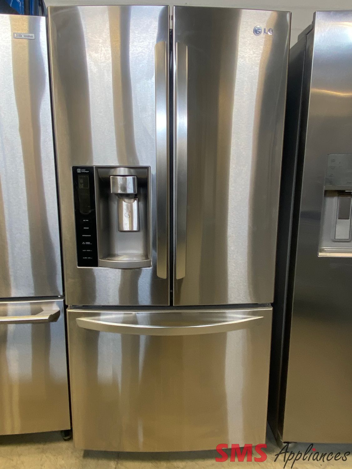 LG 33" French Door Refrigerator LFX25778ST
