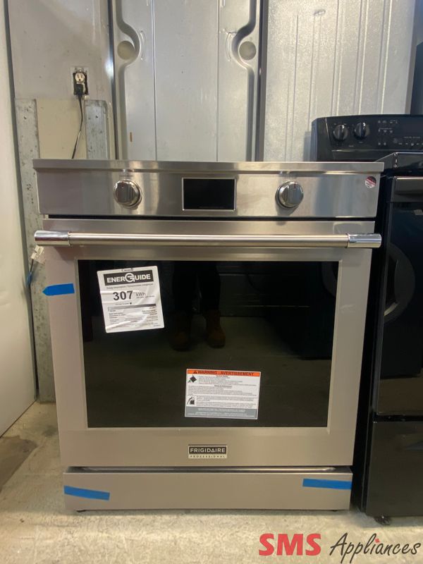 Open Box - Frigidaire Professional 30 Open Box - Frigidaire Professional 30" Glass Top Induction Stove PCF1308CAF