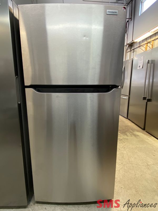 Open Box - Scratch & Dent - Frigidaire 30 Open Box - Scratch & Dent - Frigidaire 30" Top Mount Refrigerator FFTR1835VS