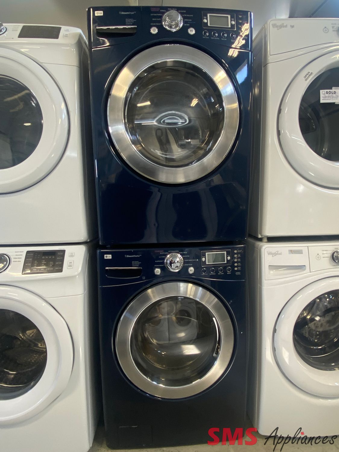 LG Washer and Dryer Set WM2688HNMA / DLEX8377NM