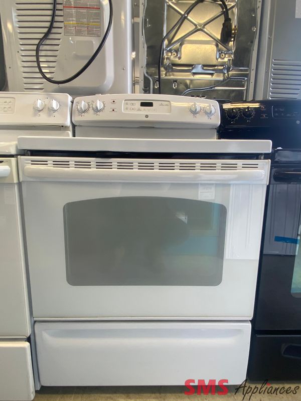 GE 30" Glass Top Stove JCBP65DPWW