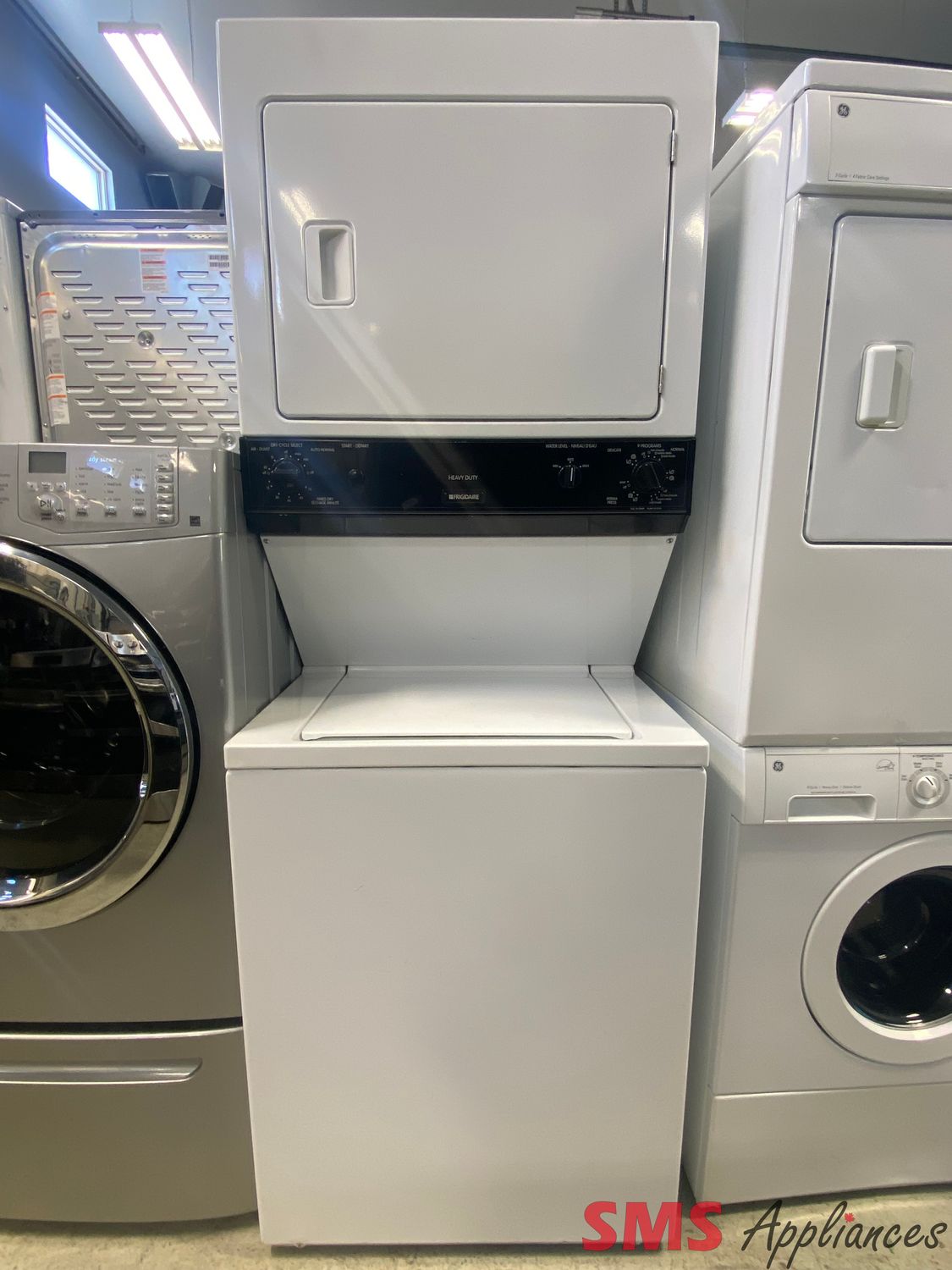 Frigidaire Laundry Center MLC275CW