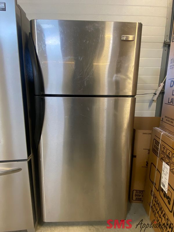 Frigidaire 30" Top Mount Refrigerator FRT8S6ESBG