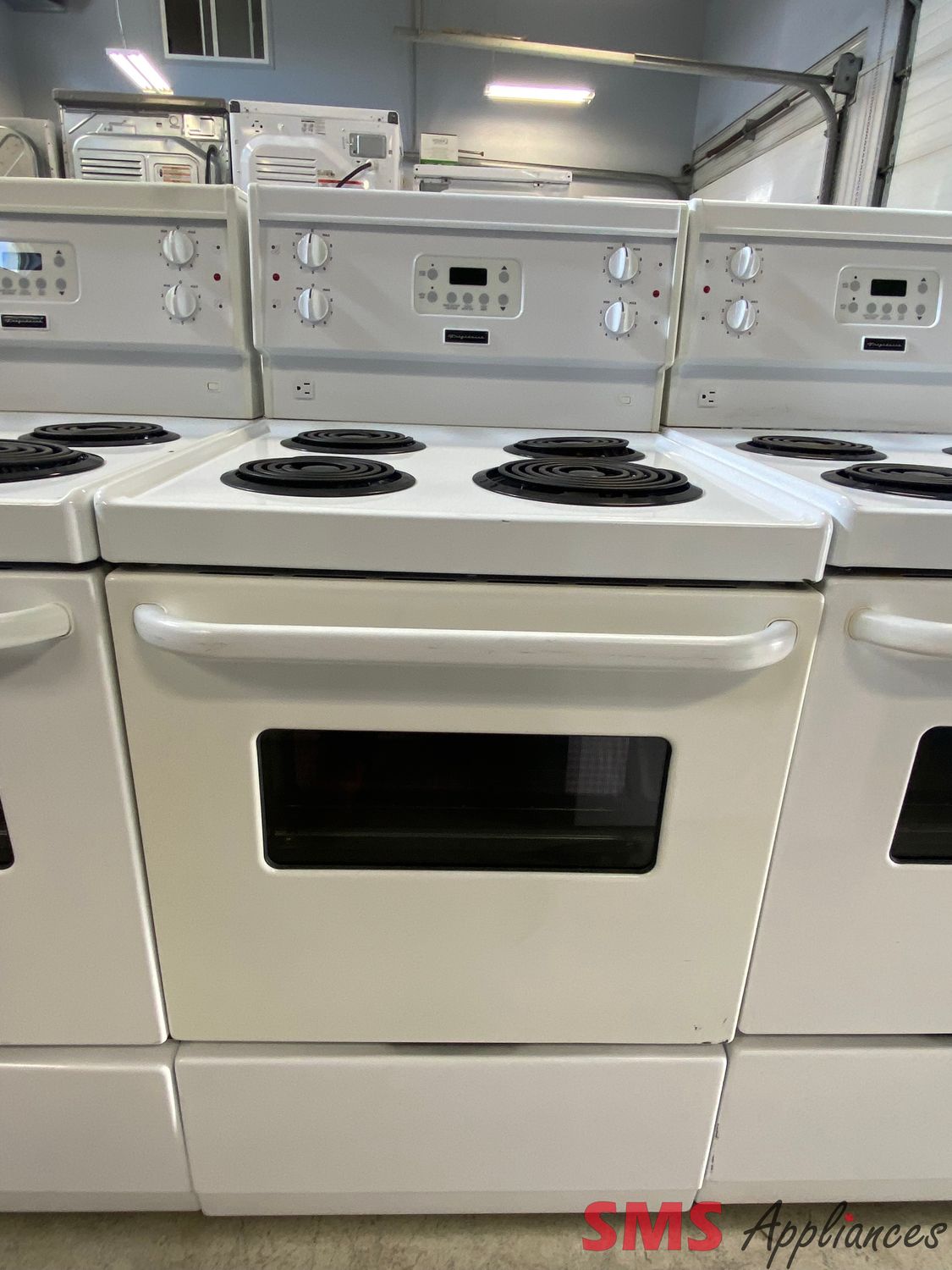 Frigidaire 24" Coil Top Stove CMEF212ES