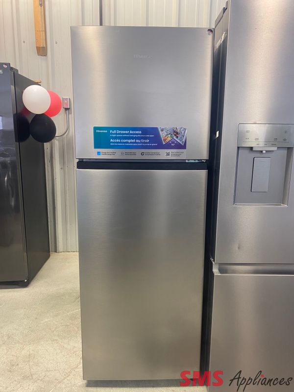 Open Box - Scratch & Dent - Hisense 24 Open Box - Scratch & Dent - Hisense 24" Top Mount Refrigerator RT12A2CSE