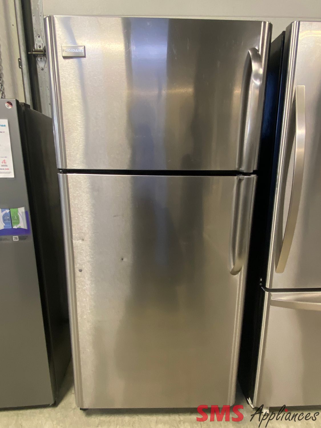 Frigidaire 30" Top Mount Refrigerator FFHT1826PS