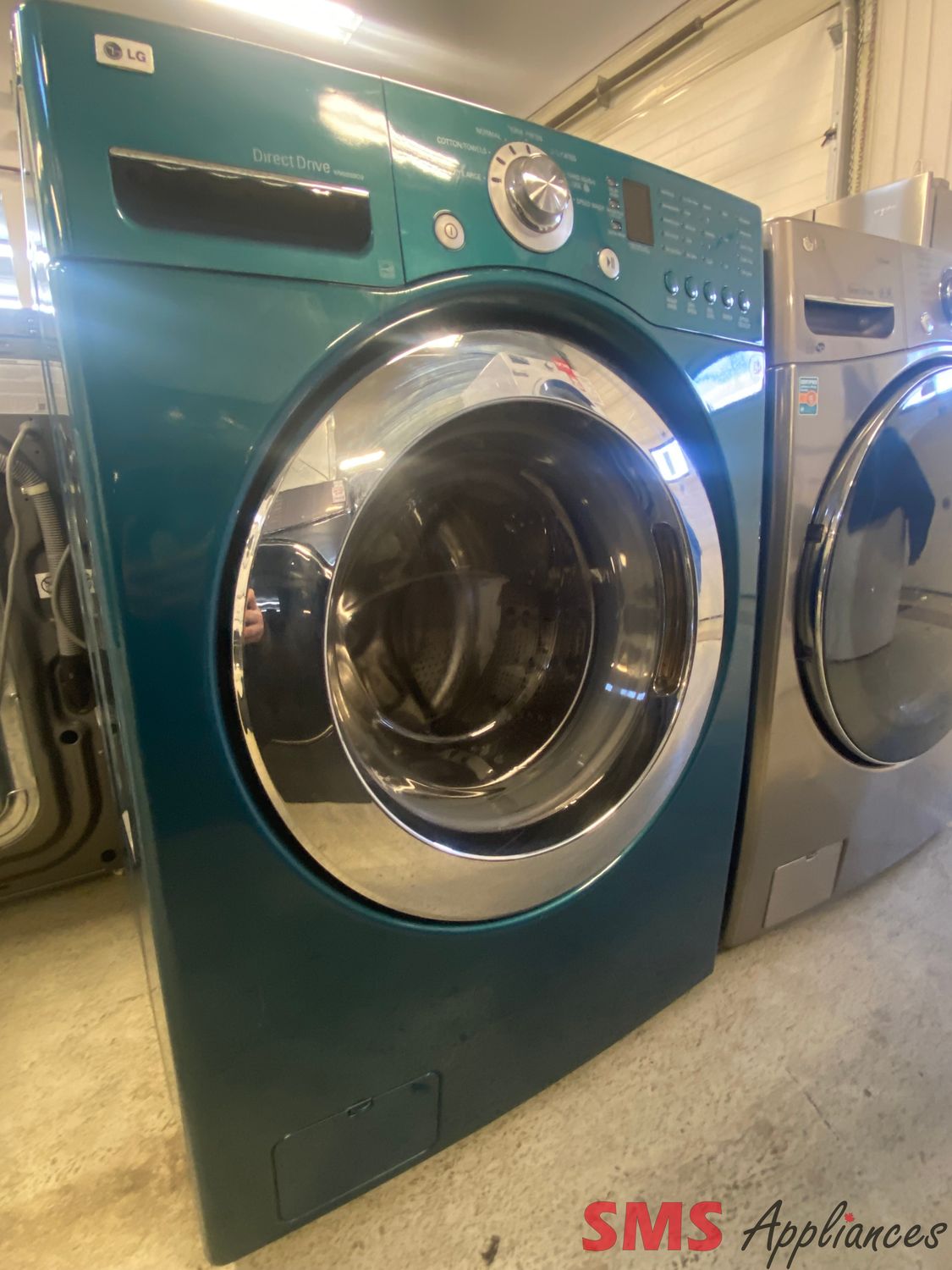 LG 27" Front Load Washer WM2233CU