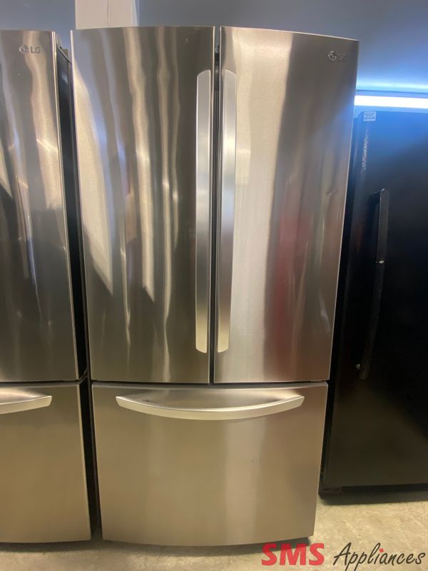 LG 33 LG 33" French Door Refrigerator LRFCS2503S