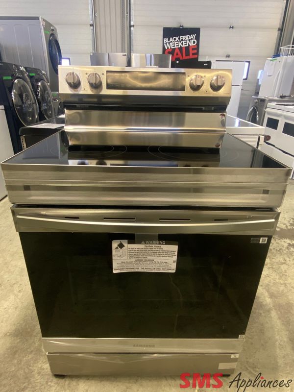 Open Box - Scratch & Dent - Samsung 30 Open Box - Scratch & Dent - Samsung 30" Glass Top Stove NE63A6511SS