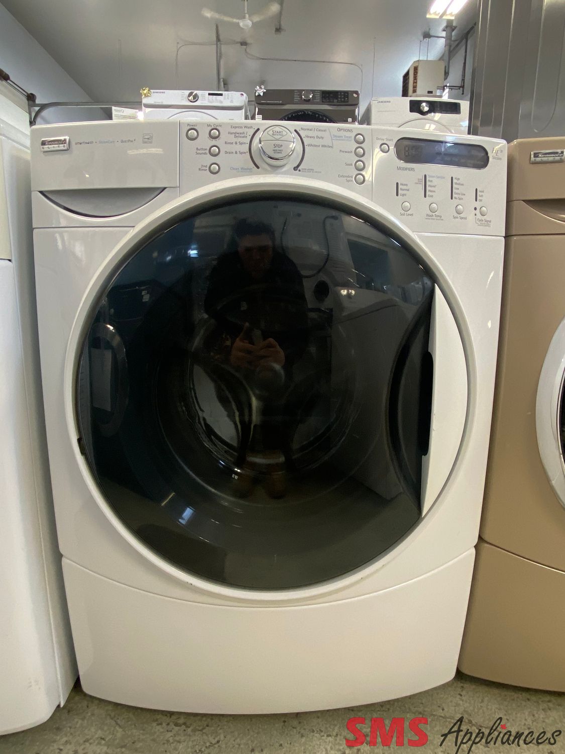 Kenmore Elite 27" Front Load Washer 110.46752701