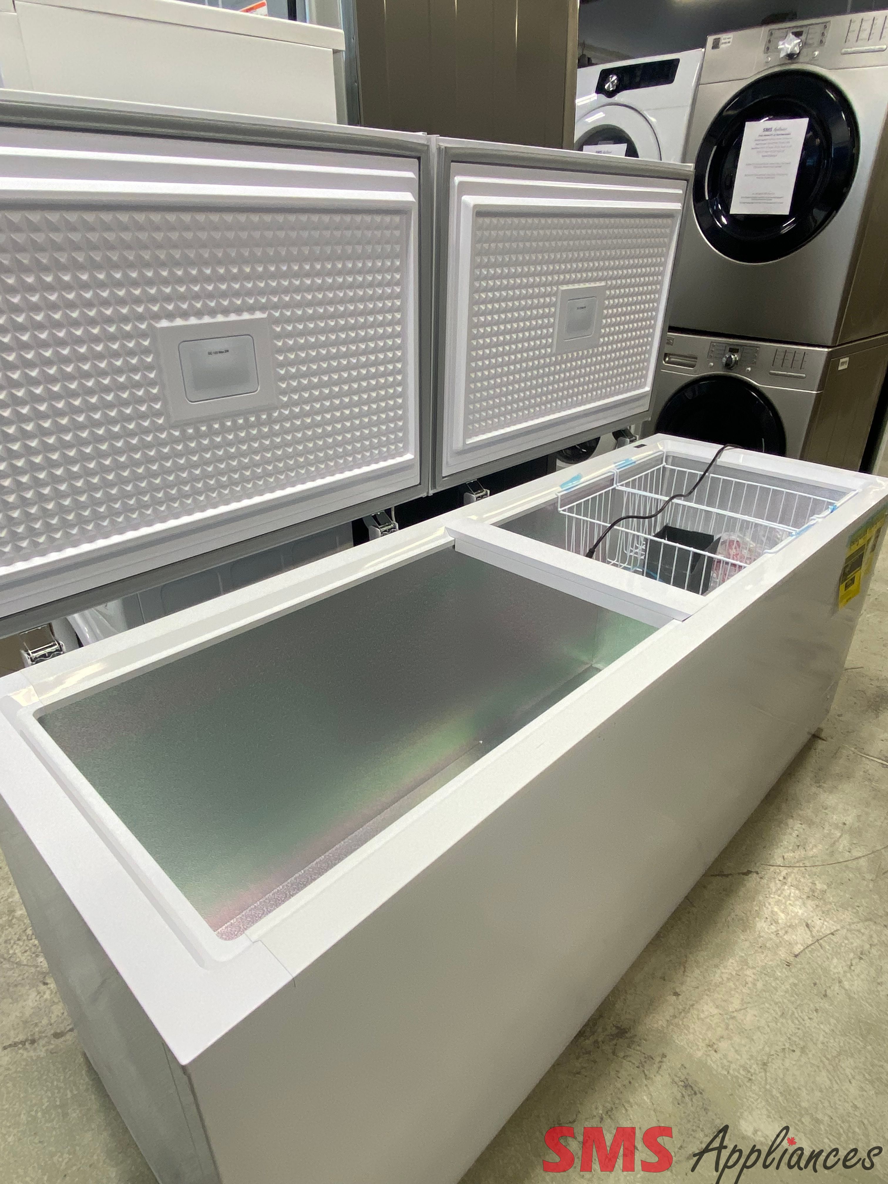 Open Box - Scratch & Dent - Kenmore Dual Door Convertible Chest Freezer / Fridge KKCF21-W