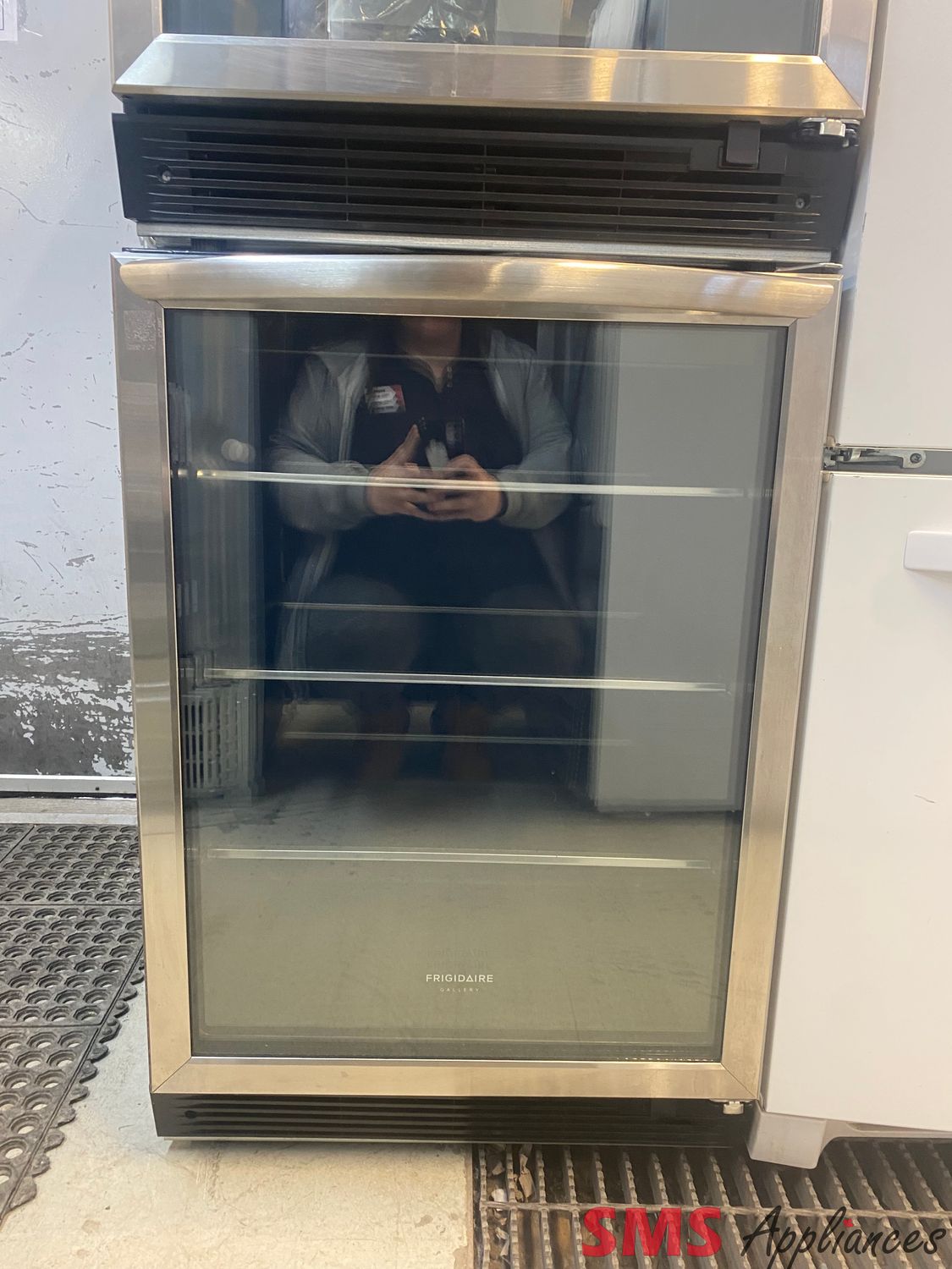 Frigidaire 24
