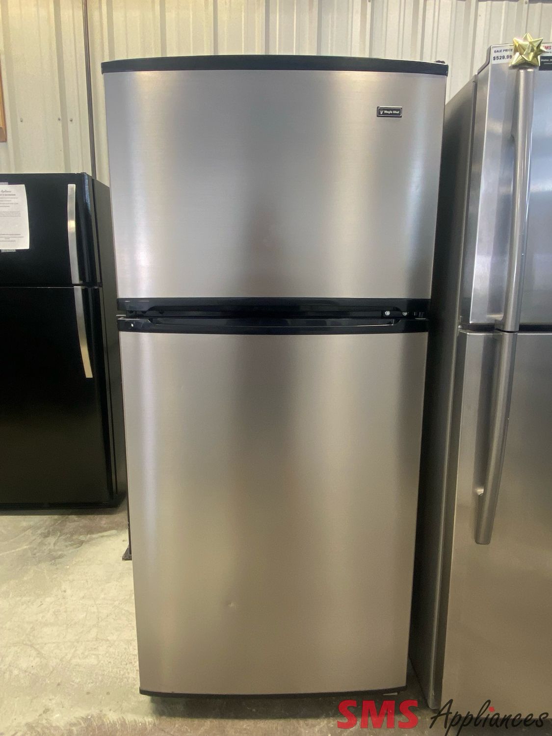 Magic Chef 30” Top Mount Refrigerator CTB1826ARU