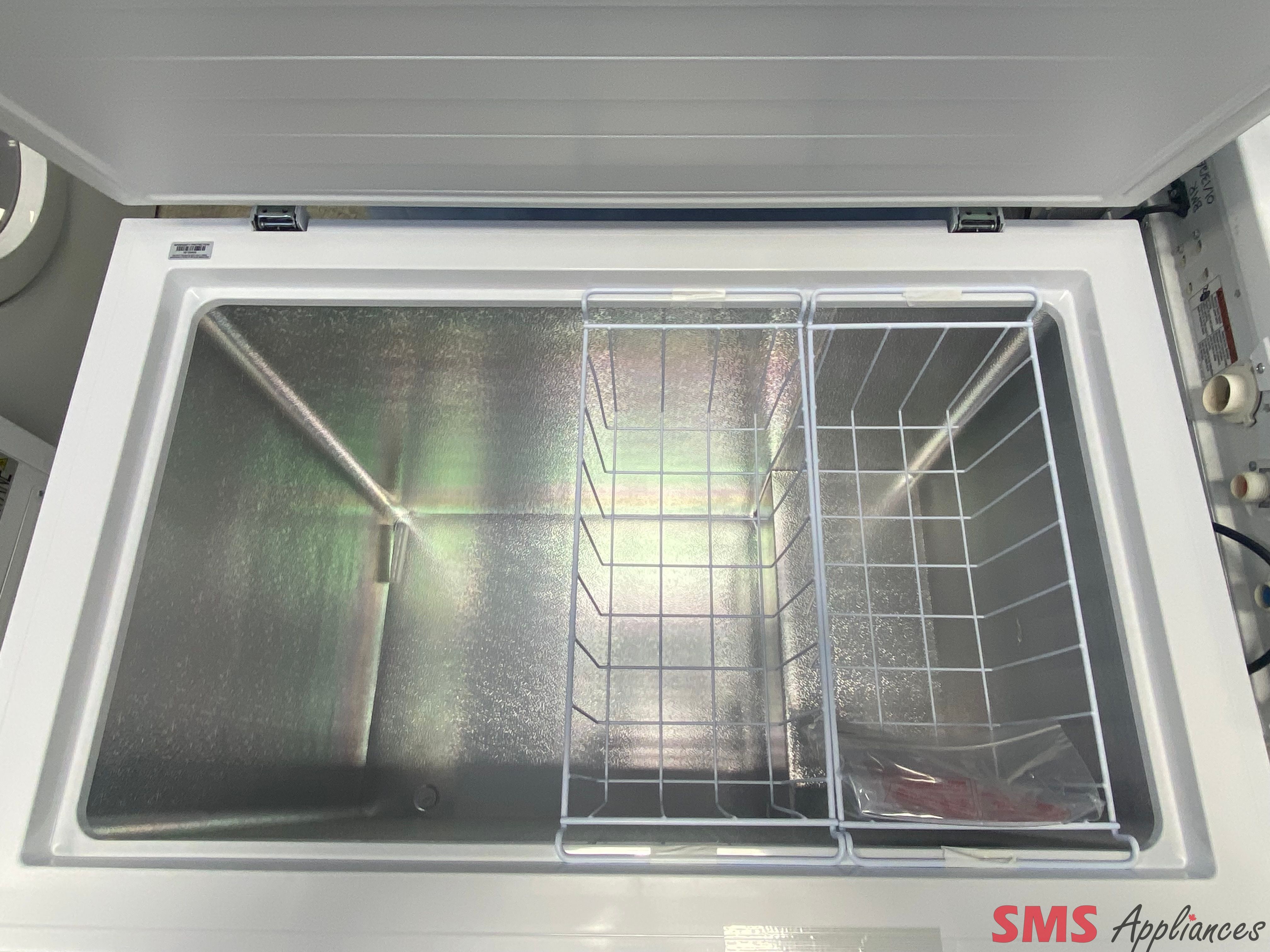 Open Box - Scratch & Dent - Hisense Chest Freezer FC88D6CWD