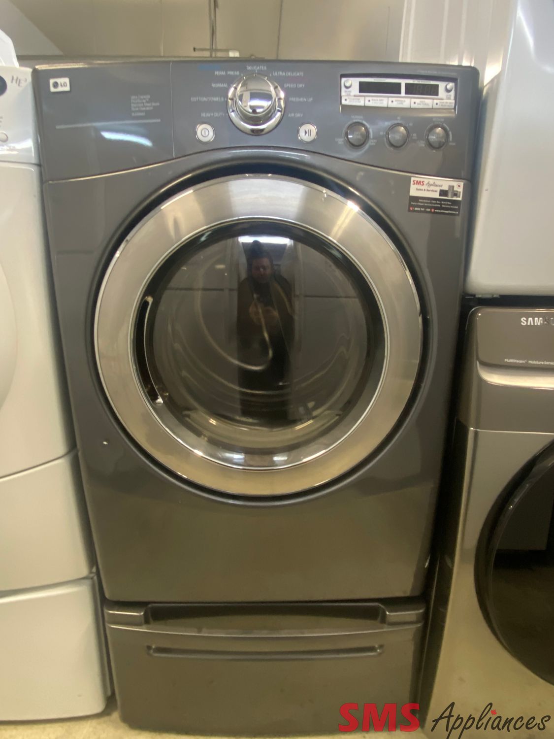 LG 27" Front Load Dryer DLE5955G