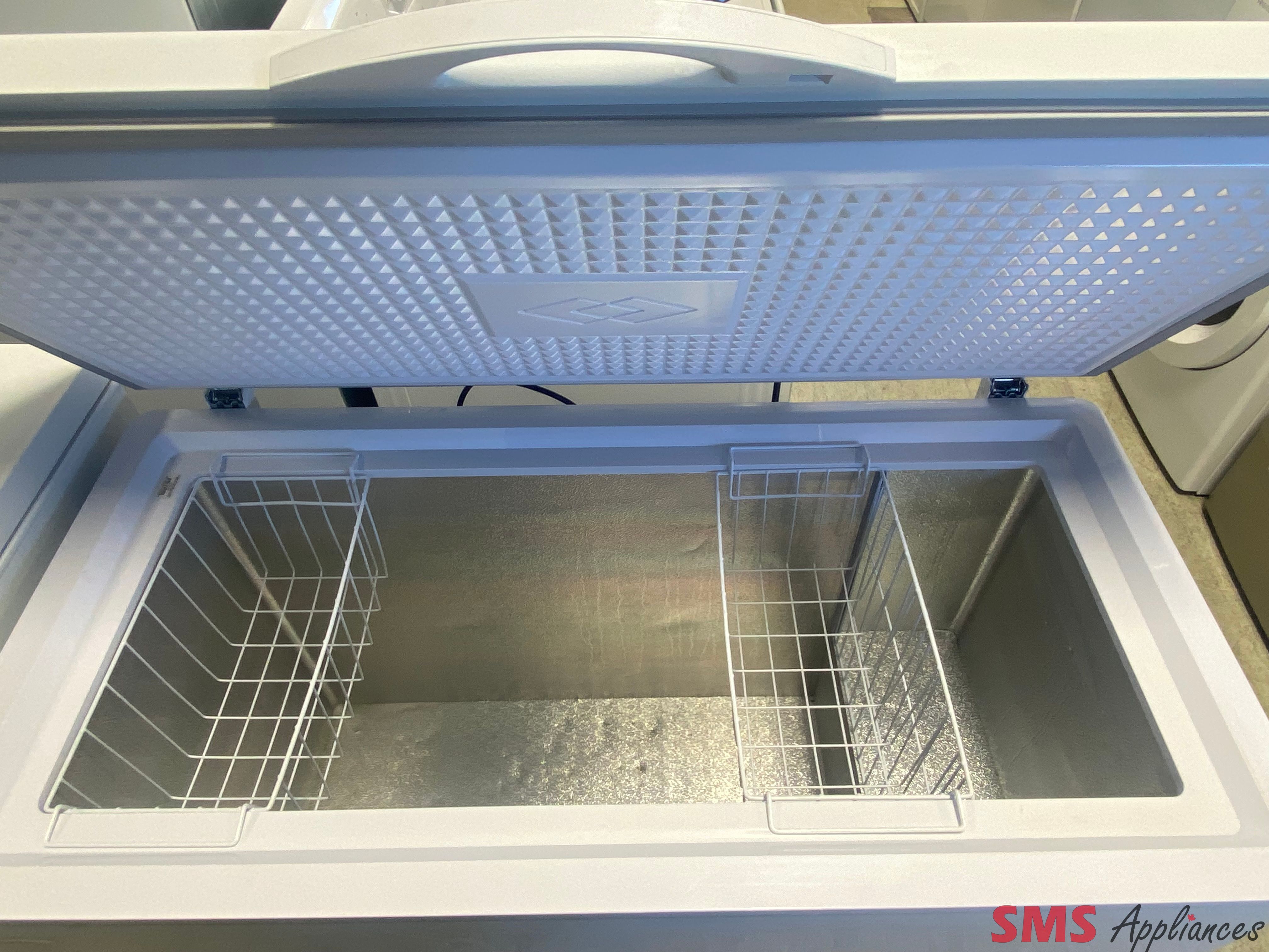 Danby Chest Freezer DCF096A1WDD1