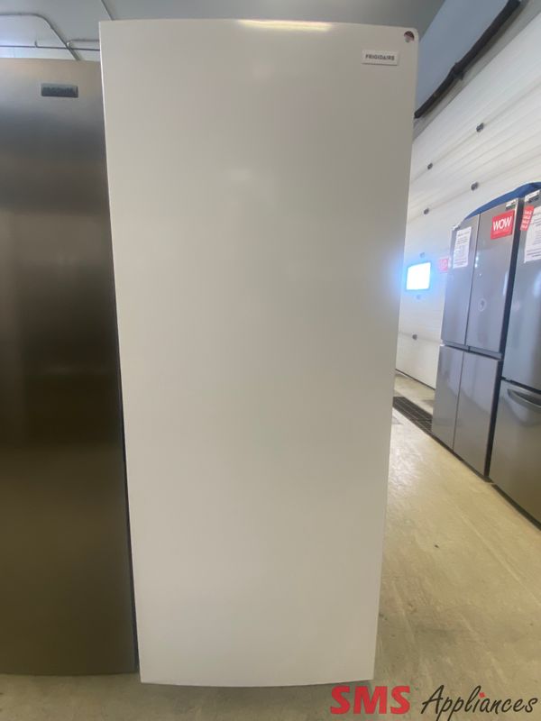 Open Box - Scratch & Dent - Frigidaire 28" Upright Convertible Fridge/Freezer FFUE1826AW