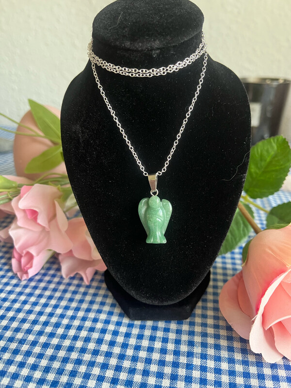 Pendentif  Ange Aventurine avec en une chaine en argent  / Engel Aventurin-Anhänger