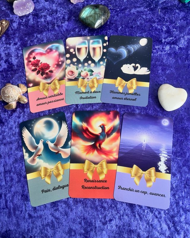 Précommande de l’oracle de l’amour éternel - disponible courant avril 25 Précommande de l’oracle de l’amour éternel - disponible courant avril 25