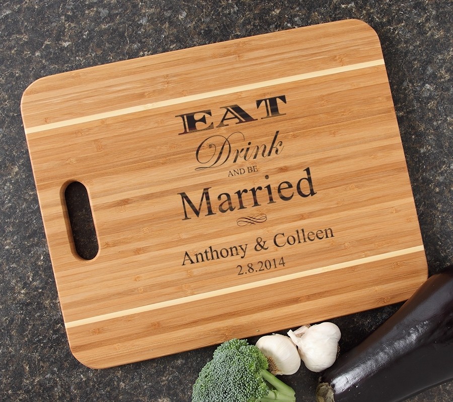 Personalized Cutting Board Engraved 15x12 Handle DESIGN 17