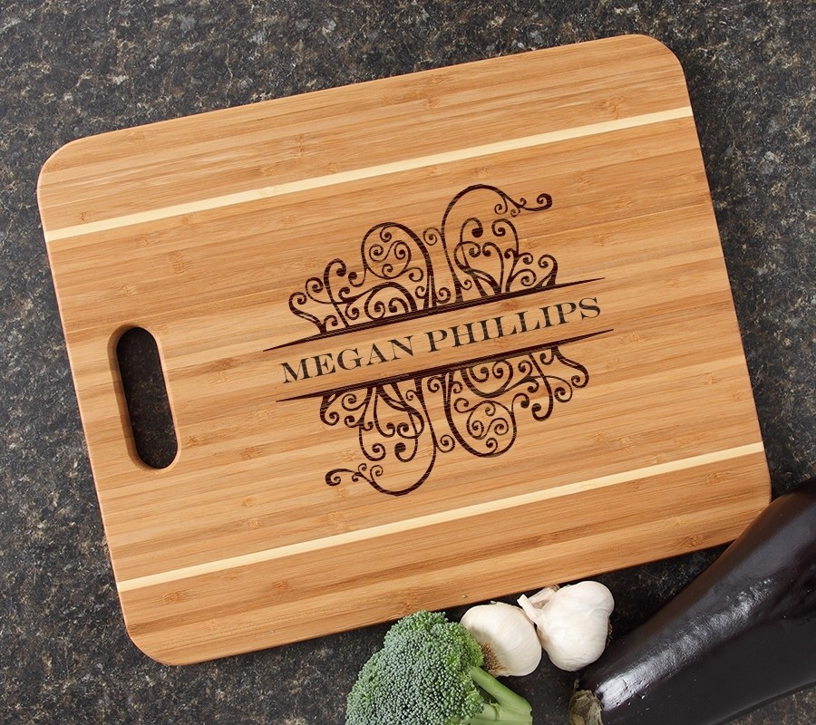Personalized Cutting Board Engraved 15x12 Handle DESIGN 4
