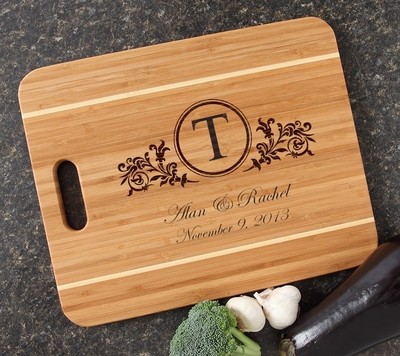 Personalized Cutting Board Engraved 15x12 Handle DESIGN 15