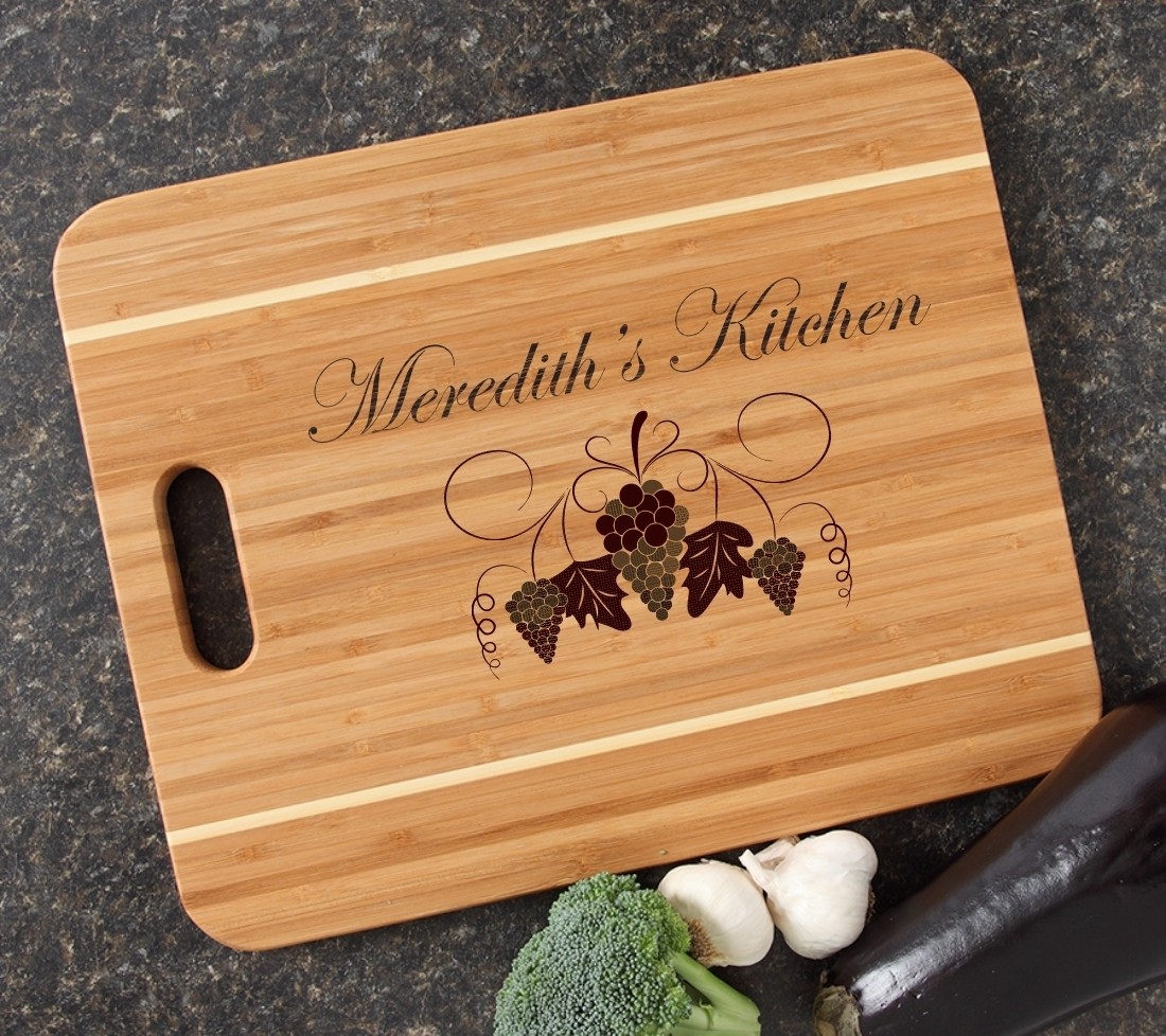 Personalized Cutting Board Engraved 15x12 Handle DESIGN 40