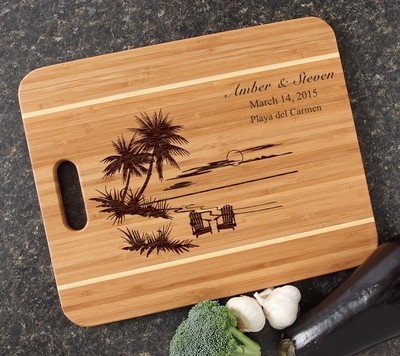 Personalized Cutting Board Engraved 15x12 Handle DESIGN 33
