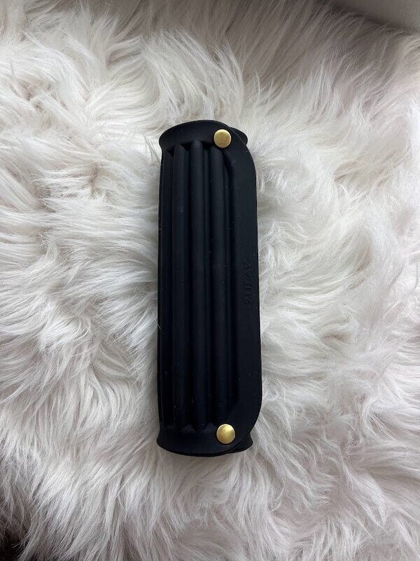 Black sleeve