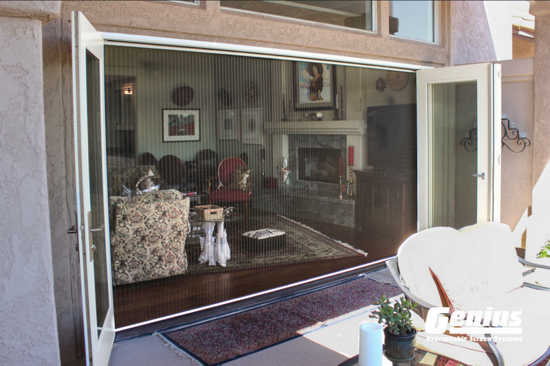 GENIUS® ZIGZAG 1 RETRACTABLE SCREEN