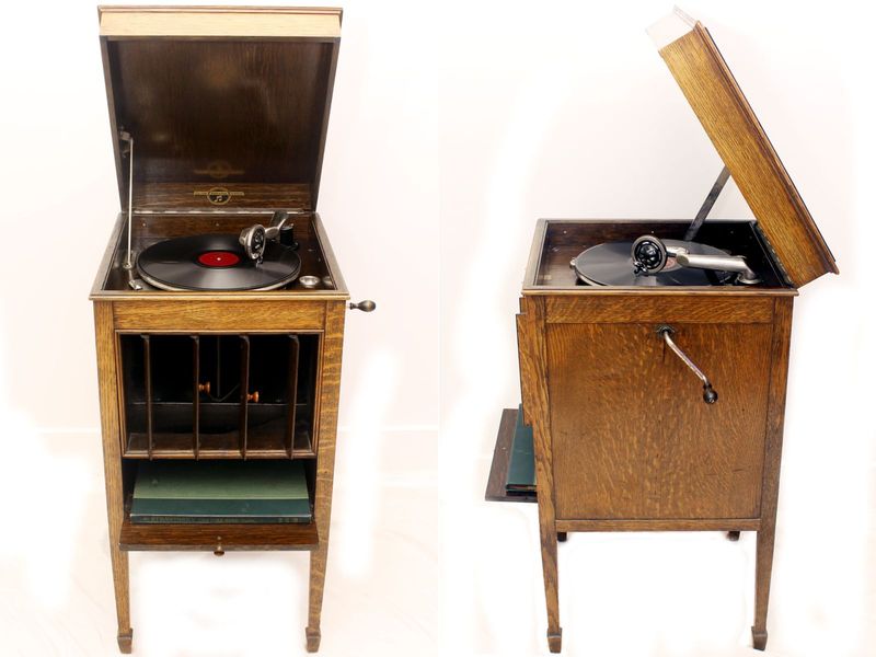 Restored 1929 Columbia Grafonola Viva-tonal graphophone No. 123a
