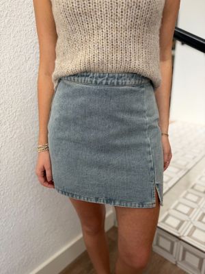 Metropolis Denim Skirt